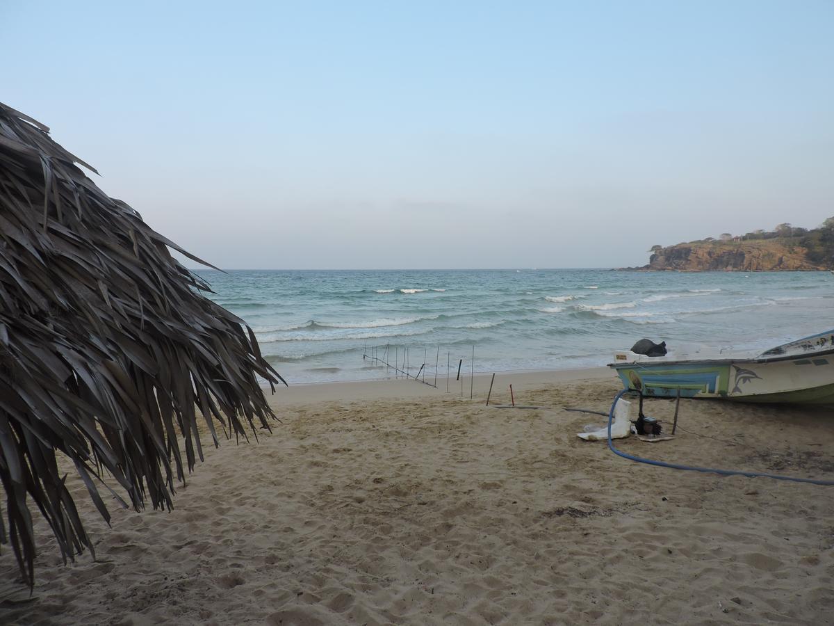 Green Park Beach Hotel Trincomalee Exterior photo
