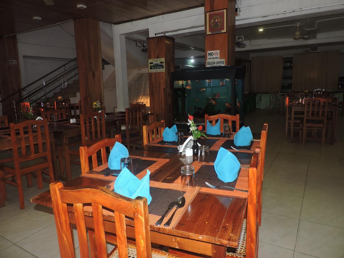 Green Park Beach Hotel Trincomalee Exterior photo