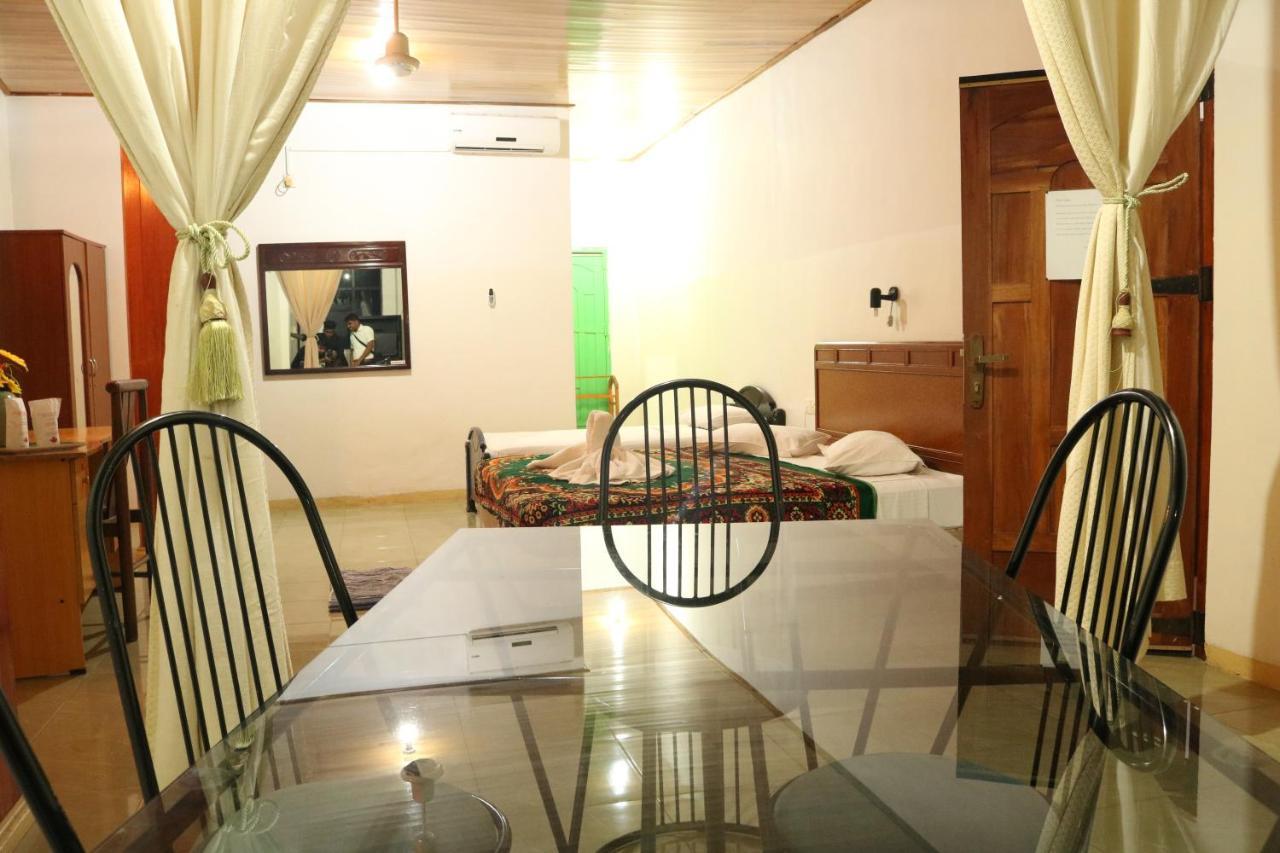 Green Park Beach Hotel Trincomalee Exterior photo